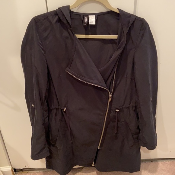 H&M light jacket - Picture 2 of 5